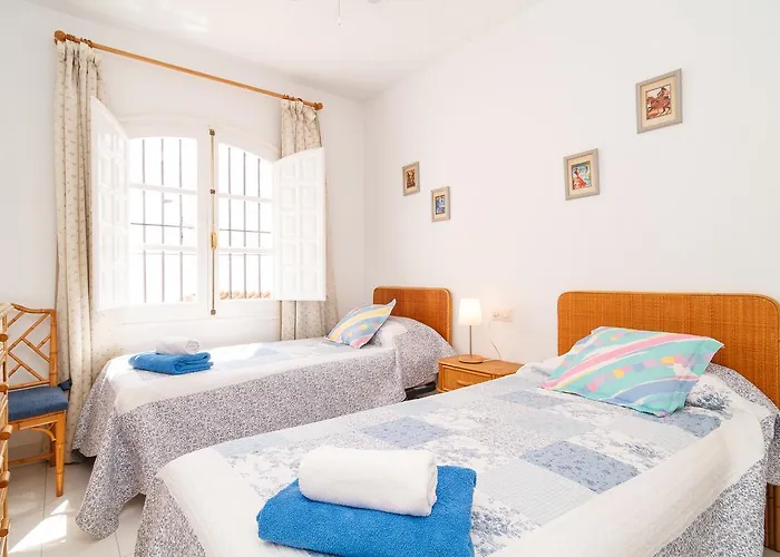 Pinos 23 Casasol * Nerja